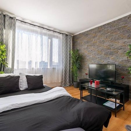 Spacious And Bright Flat Between Airport & Center Apartment Budapest Ngoại thất bức ảnh