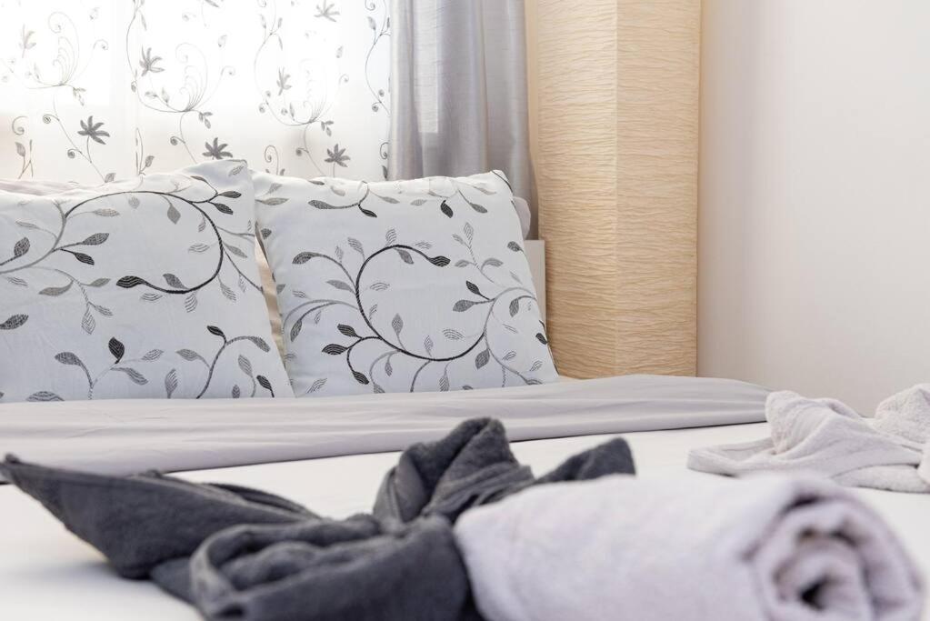 Spacious And Bright Flat Between Airport & Center Apartment Budapest Ngoại thất bức ảnh